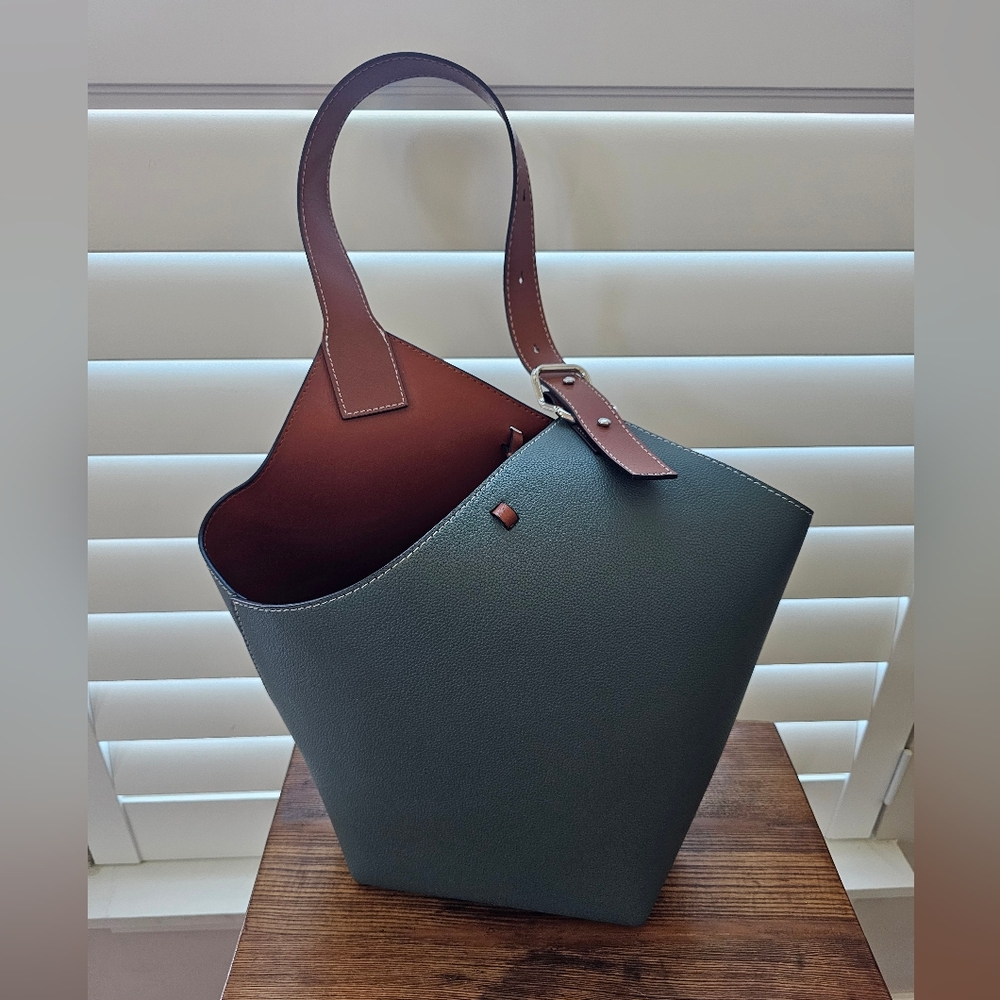 Maison de Beaute Marseilles bag
